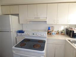 Picture of 424 NW 84Th St, Miami, FL 33150