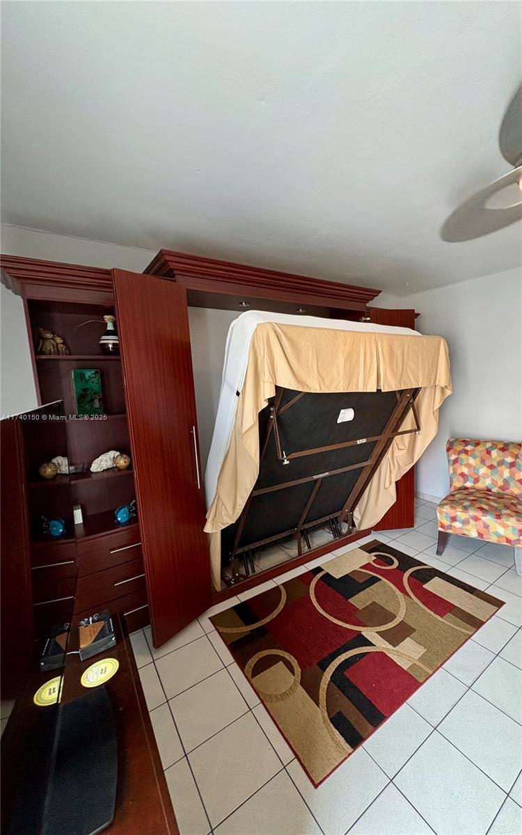 Picture of 1420 Pennsylvania Ave # 205, Miami Beach FL 33139