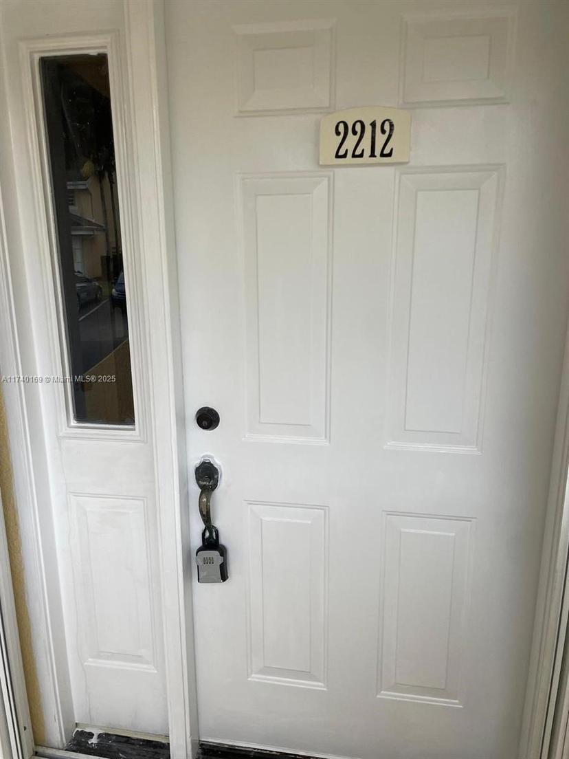 Picture of 2212 SE 27Th Dr # B, Homestead FL 33035
