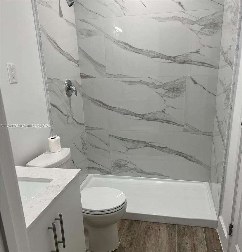 Picture of 19300 NW 19Th Ave, Miami Gardens FL 33056