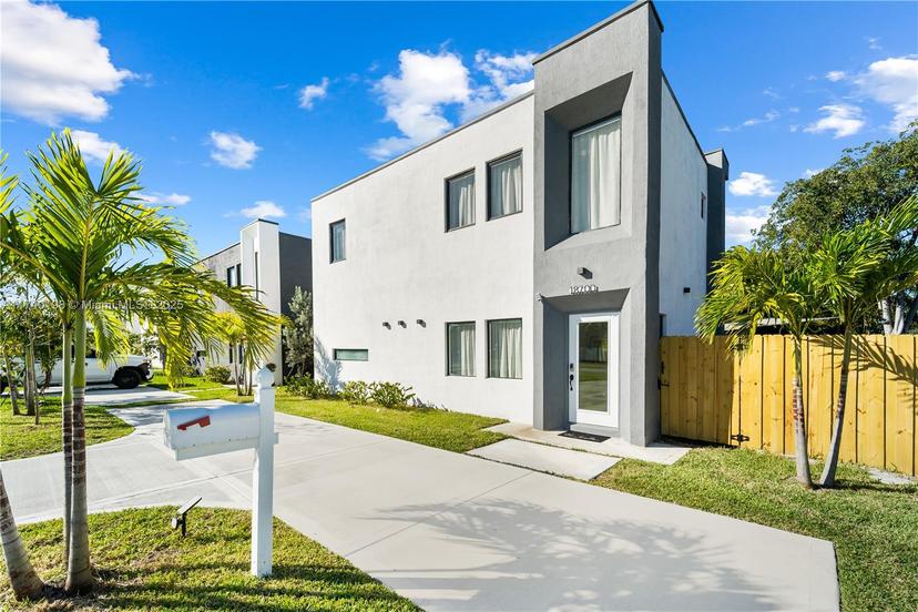 Picture of 18700 SW 117Th Ave, Miami FL 33177