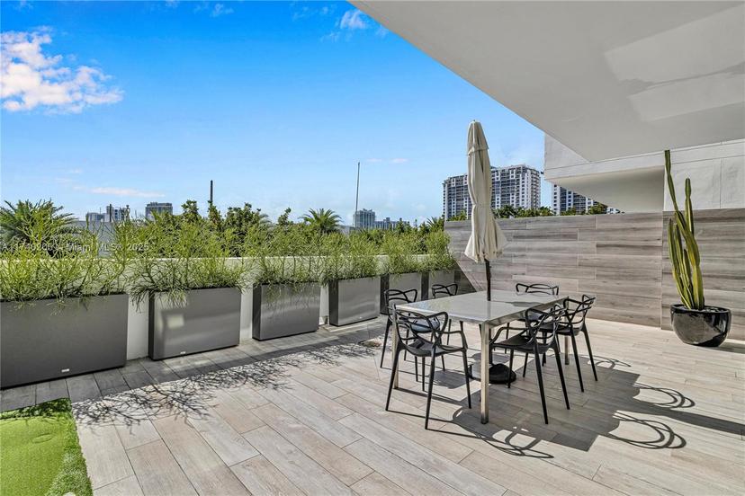 Picture of 1201 20Th St # 313, Miami Beach FL 33139