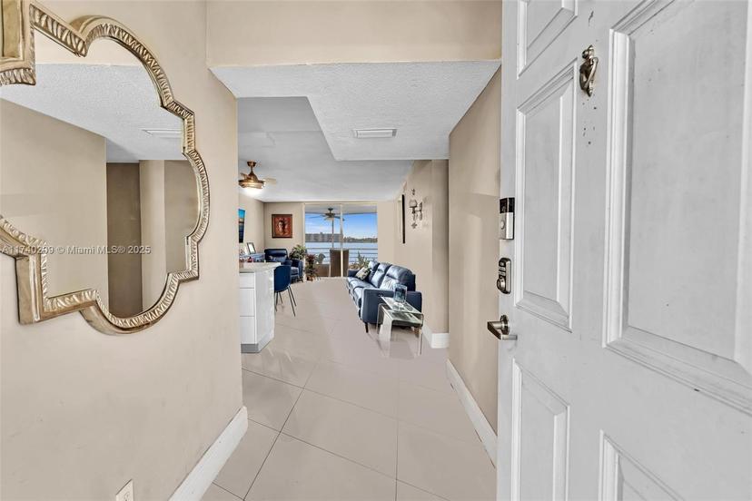 Picture of 1140 NE 191St St # 25, Miami FL 33179