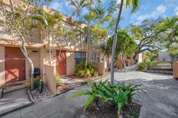 Picture of 6155 SW 69Th St # 9, South Miami, FL 33143
