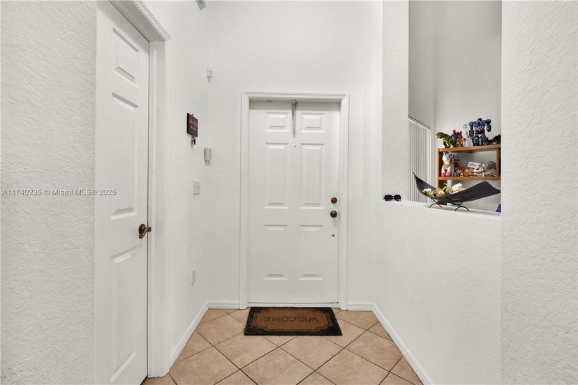 Picture of 2425 SE 19Th St, Homestead FL 33035
