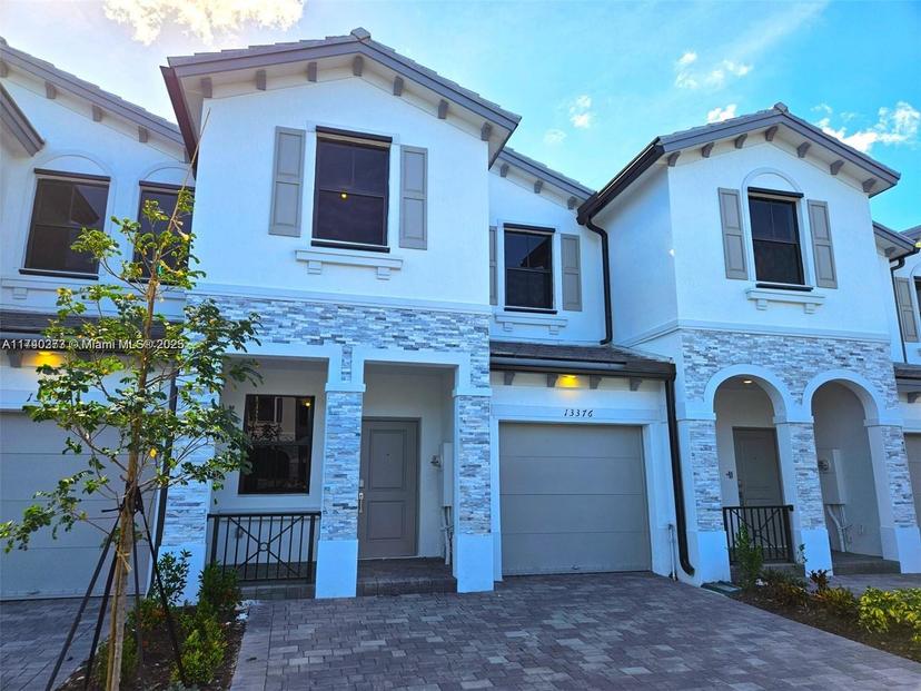 Picture of 13376 SW 287Th St # 13376, Homestead FL 33033