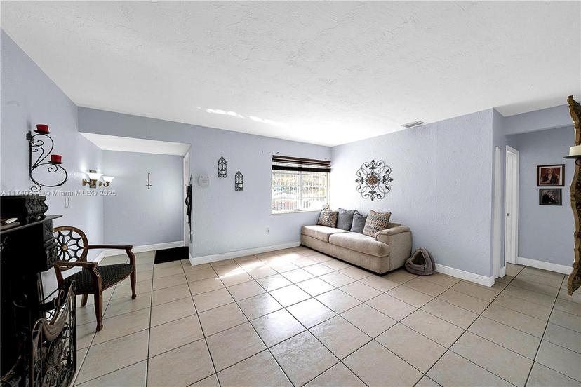 Picture of 500 SW 69Th Ave, Miami FL 33144