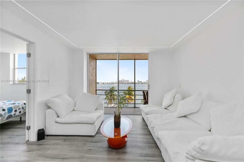 Picture of 2821 NE 163Th St # 5J, North Miami Beach FL 33160