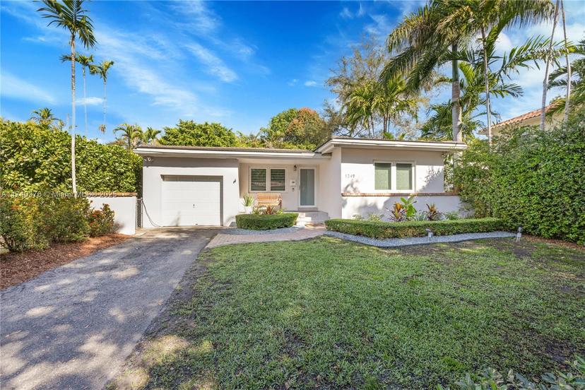Picture of 1249 Venetia Ave, Coral Gables FL 33134