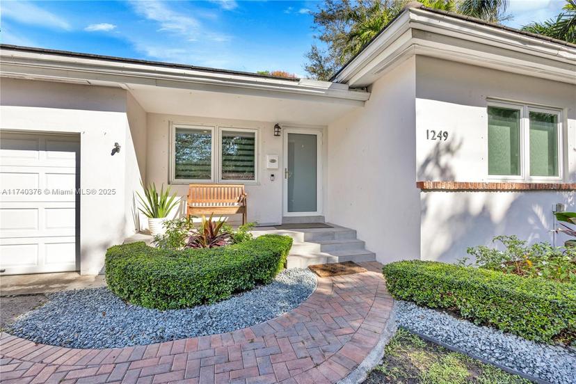 Picture of 1249 Venetia Ave, Coral Gables FL 33134