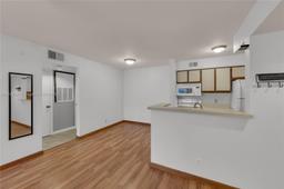 Picture of 2736 S University Dr # 1103, Davie, FL 33328