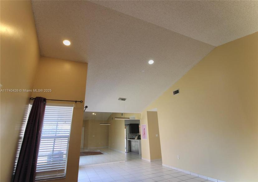 Picture of 6049 SW 128Th Ct, Miami FL 33183