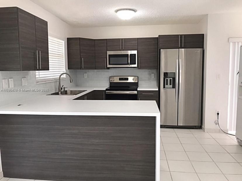 Picture of 6049 SW 128Th Ct, Miami FL 33183