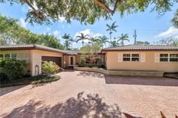 Picture of 12 Minnetonka Rd, Sea Ranch Lakes, FL 33308