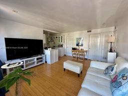 Picture of 940 7Th St # 940D, Miami Beach, FL 33139