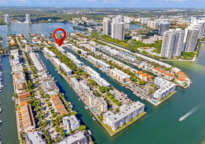 Picture of 3551 NE 169 St, North Miami Beach FL 33160