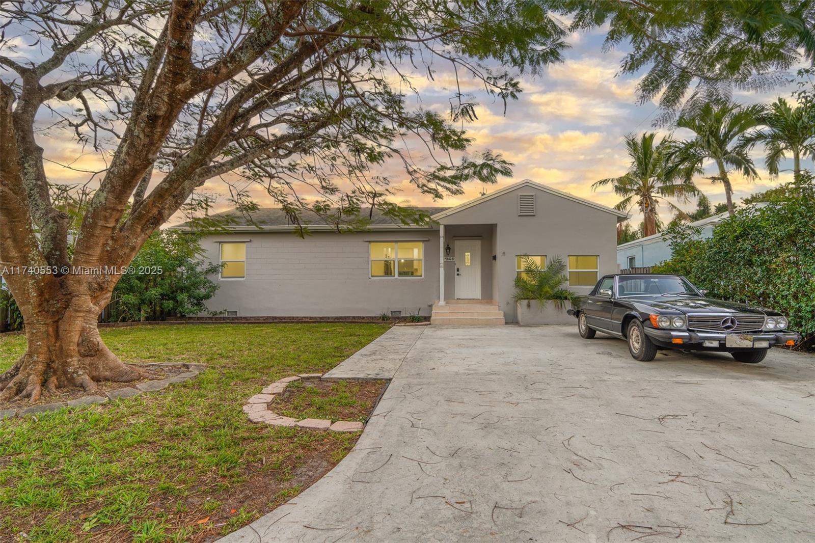 Picture of 1508 Funston St, Hollywood, FL 33020