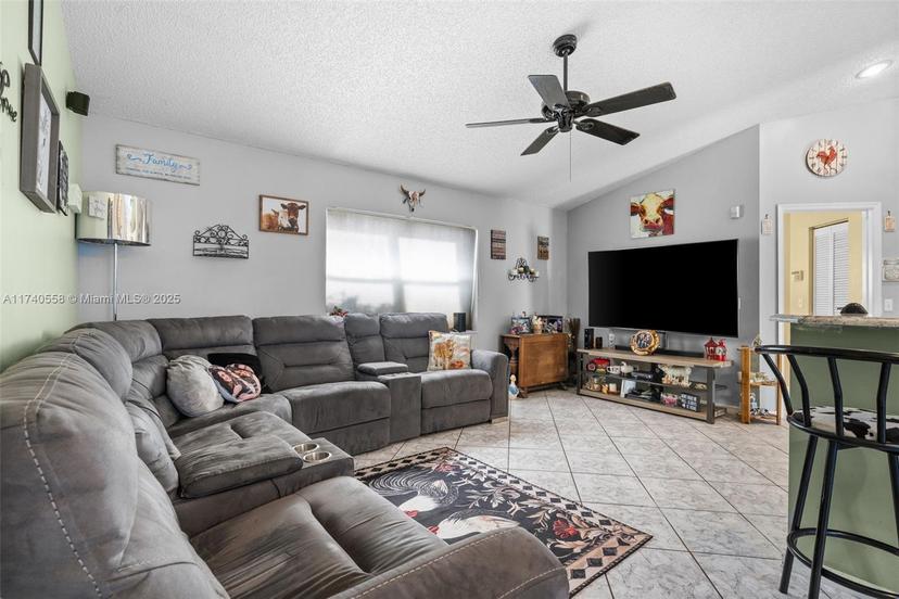Picture of 5708 NW 47Th Ct, Coral Springs FL 33067