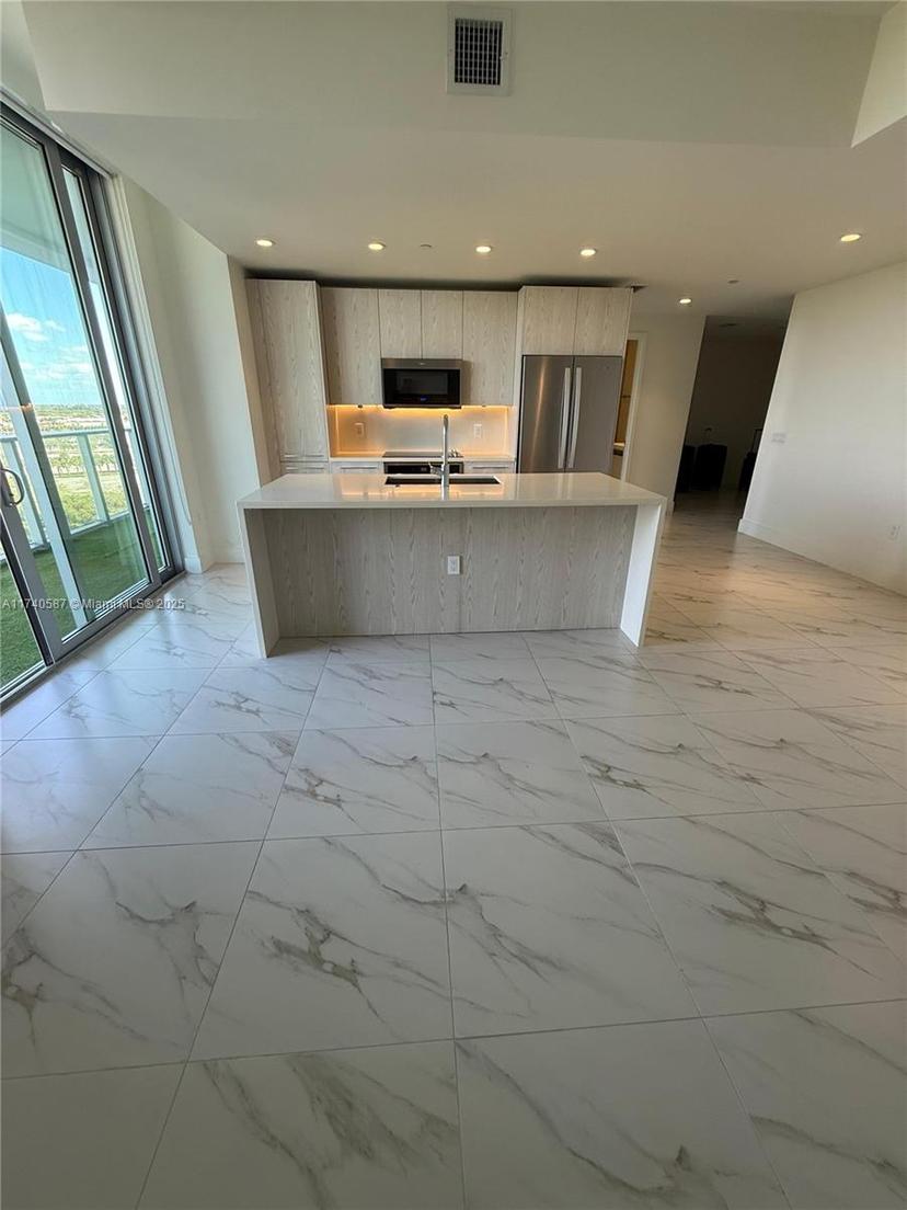 Picture of 2000 Metropica Way # 901, Sunrise FL 33323