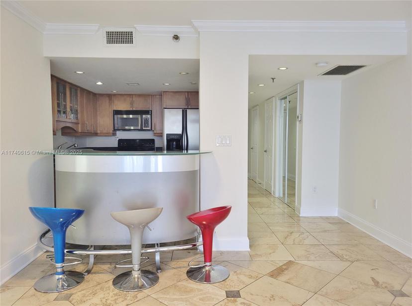 Picture of 555 NE 15Th St # 33D, Miami FL 33132