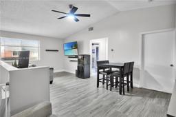 Picture of 8013 Lake Dr # 205, Doral, FL 33166