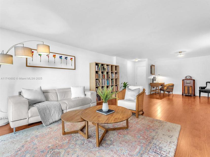 Picture of 11 Island Ave # 407, Miami Beach FL 33139