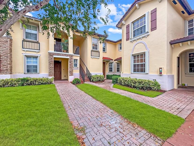 Picture of 1555 NE 33Rd Rd # 2, Homestead FL 33033