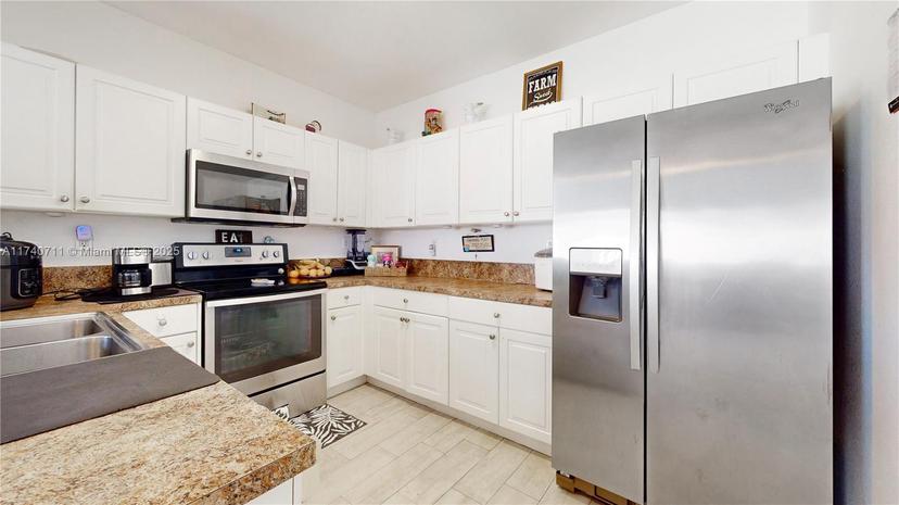 Picture of 1555 NE 33Rd Rd # 2, Homestead FL 33033