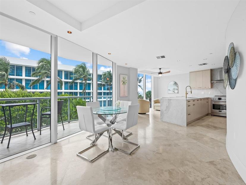 Picture of 1200 Holiday Dr # 208, Fort Lauderdale FL 33316