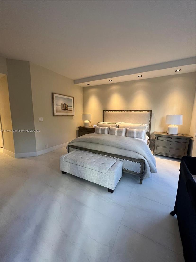 Picture of 3900 Island Blvd # B308, Aventura FL 33160