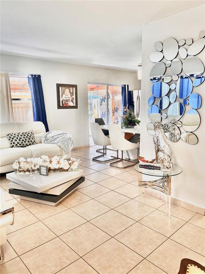 Picture of 47 NE 12Th Ave # 47, Homestead FL 33030