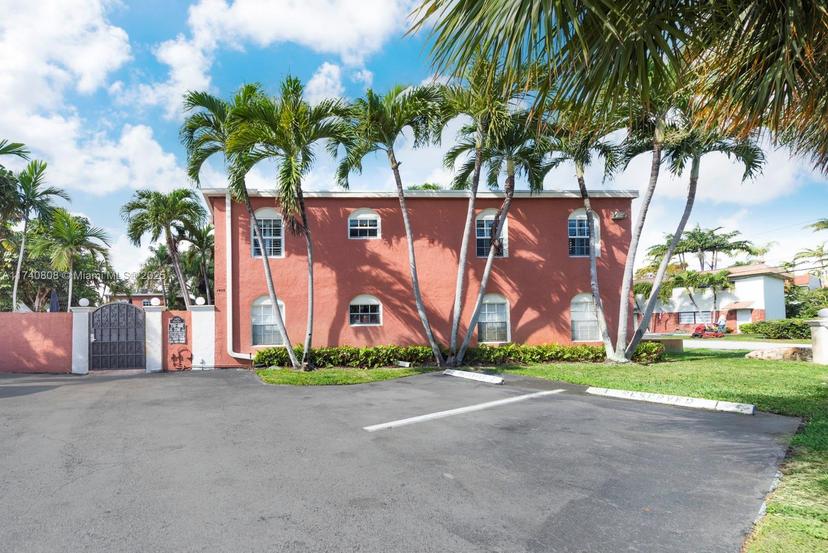 Picture of 1405 Miami Rd # 20, Fort Lauderdale FL 33316