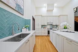 Picture of 2390 SW 29Th Way, Fort Lauderdale, FL 33312