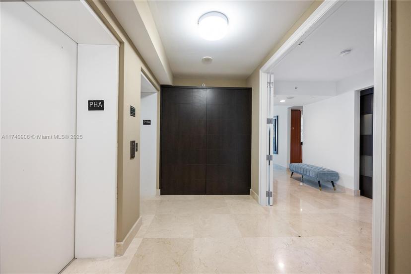 Picture of 3201 NE 183Rd St # 2906, Aventura FL 33160