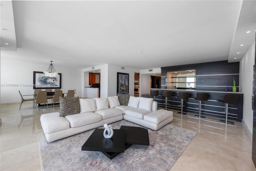 Picture of 3201 NE 183Rd St # 2906, Aventura FL 33160