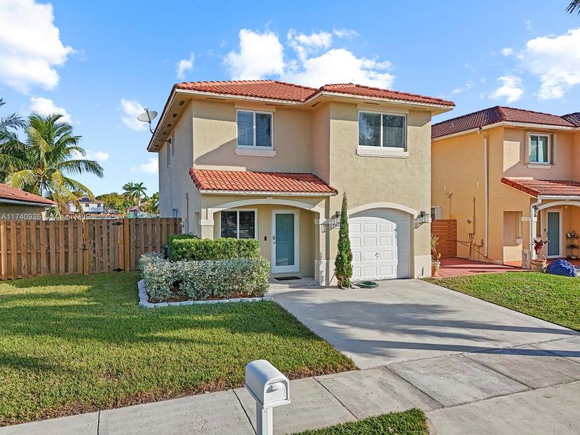 Picture of 8957 SW 214Th St, Cutler Bay FL 33189