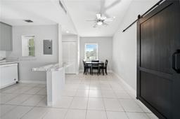 Picture of 13725 SW 147Th Cir Ln # 31, Miami, FL 33186