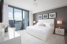 Picture of 88 SW 7Th St # 1902, Miami, FL 33130