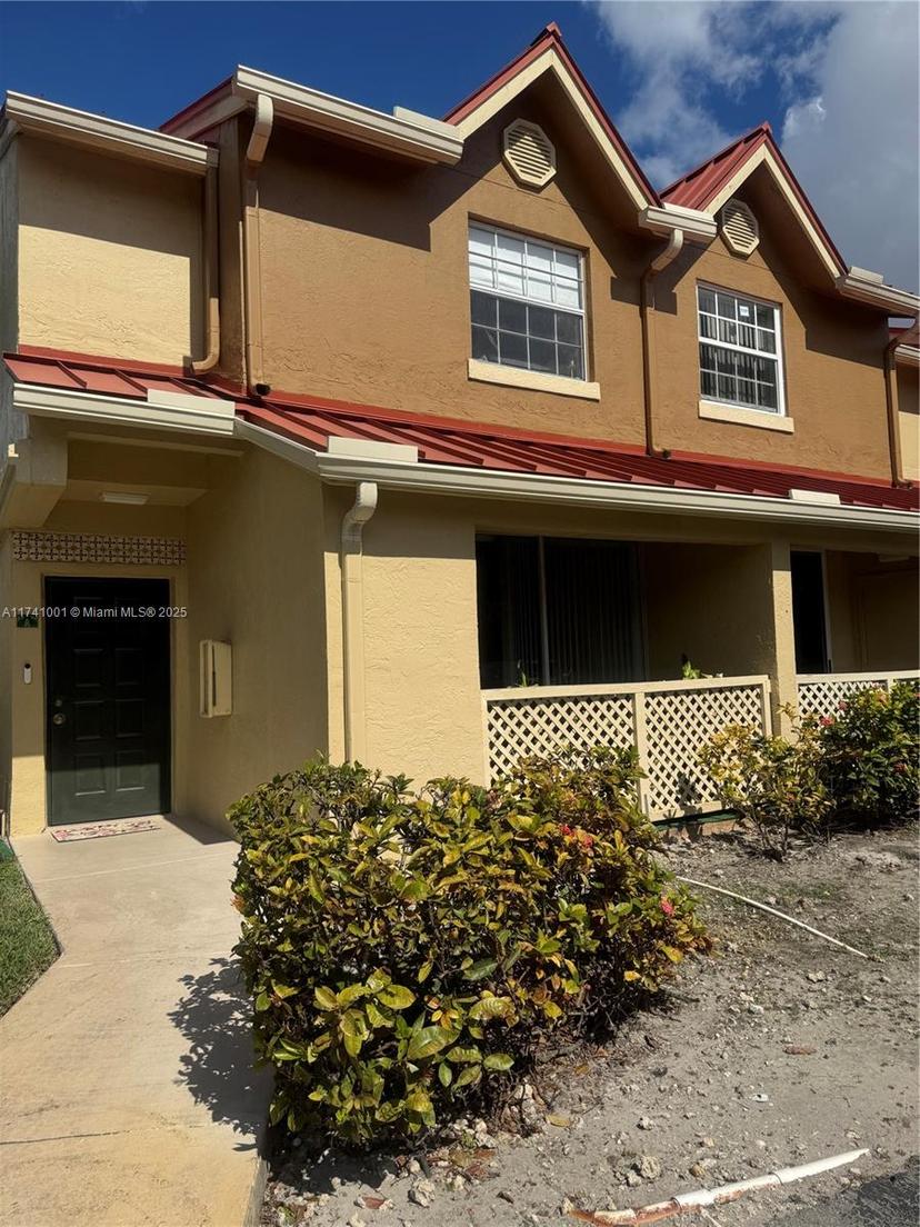 Picture of 18352 NW 68Th Ave # A, Hialeah FL 33015