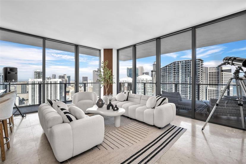 Picture of 88 SW 7Th St # 3611, Miami FL 33130