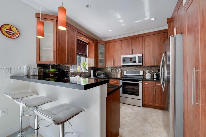 Picture of 15160 SW 23Rd St, Miami FL 33185