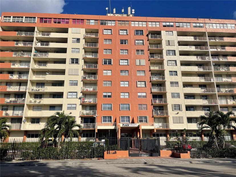 Picture of 4675 W 18Th Ct # 801, Hialeah FL 33012