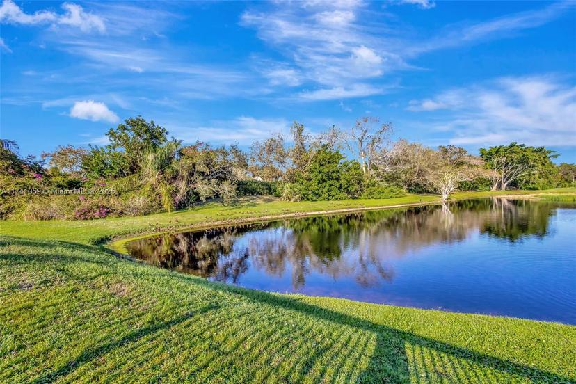 Picture of 2400 NW Lakeridge Dr, Palm City FL 34990