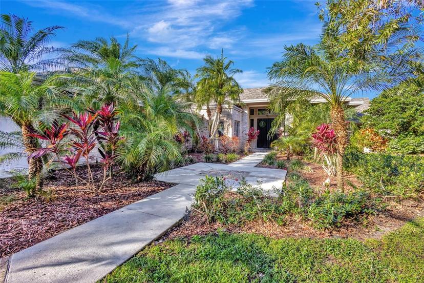 Picture of 2400 NW Lakeridge Dr, Palm City FL 34990
