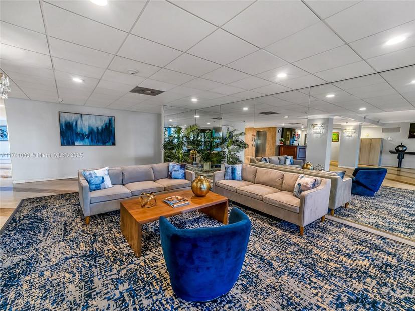 Picture of 3800 Hillcrest Dr # 907, Hollywood FL 33021