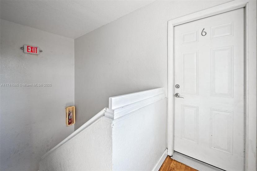 Picture of 8345 Byron Ave # 6, Miami Beach FL 33141