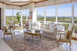 Picture of 10 Edgewater Dr # 7G, Coral Gables, FL 33133