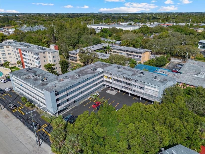 Picture of 1515 NE 125Th Ter # 107, North Miami FL 33161