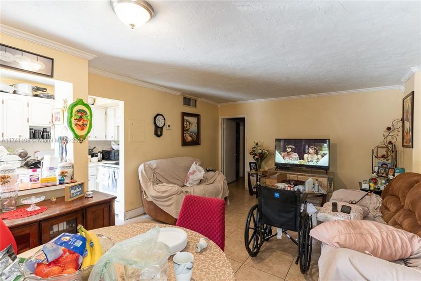 Picture of 1515 NE 125Th Ter # 107, North Miami FL 33161