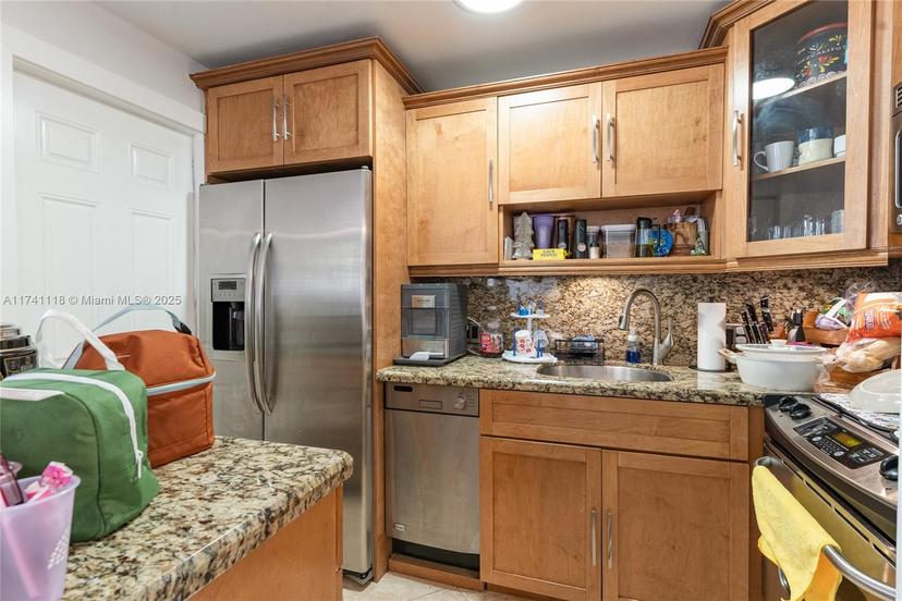 Picture of 1515 NE 125Th Ter # 211, North Miami FL 33161